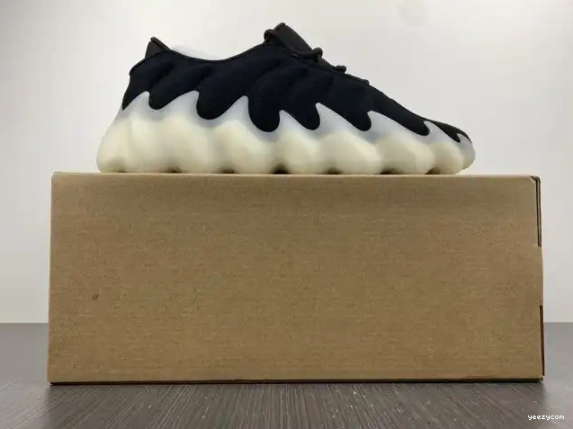 H68031 YEEZY 400 ADIDAS 0625